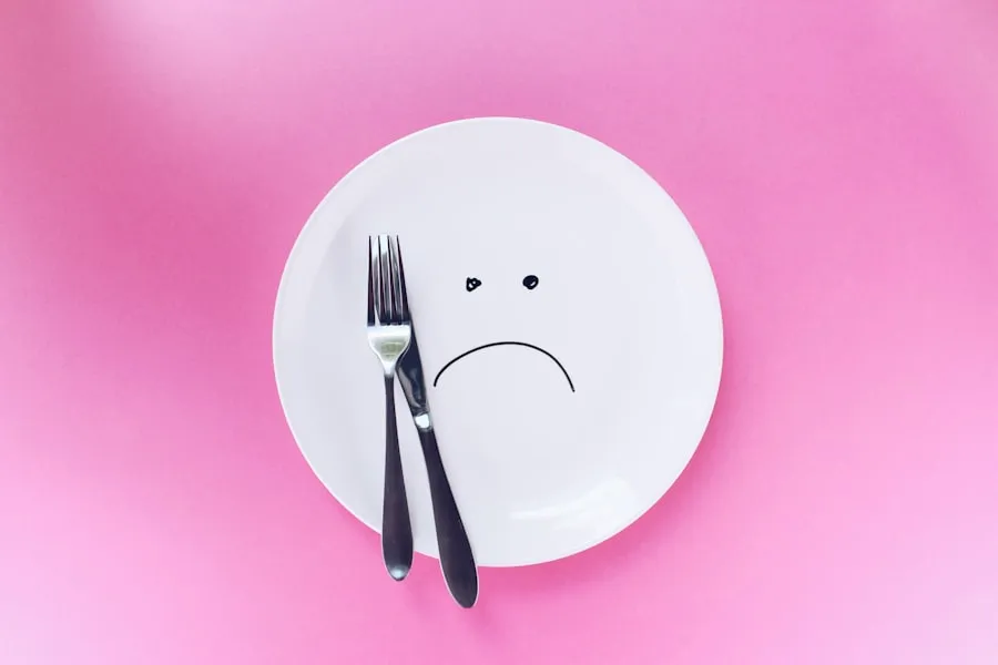 An empty plate with a sad face drawn on it, symbolizing a fasting window